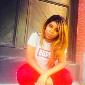 Meet your Posher, Sharon